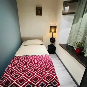 hostel-communication.batumihotels.net/